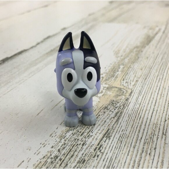 Bluey Figure Socks Heeler Cousin Puppy AND Standing Replacement Family Blue NEW - Picture 2 of 16